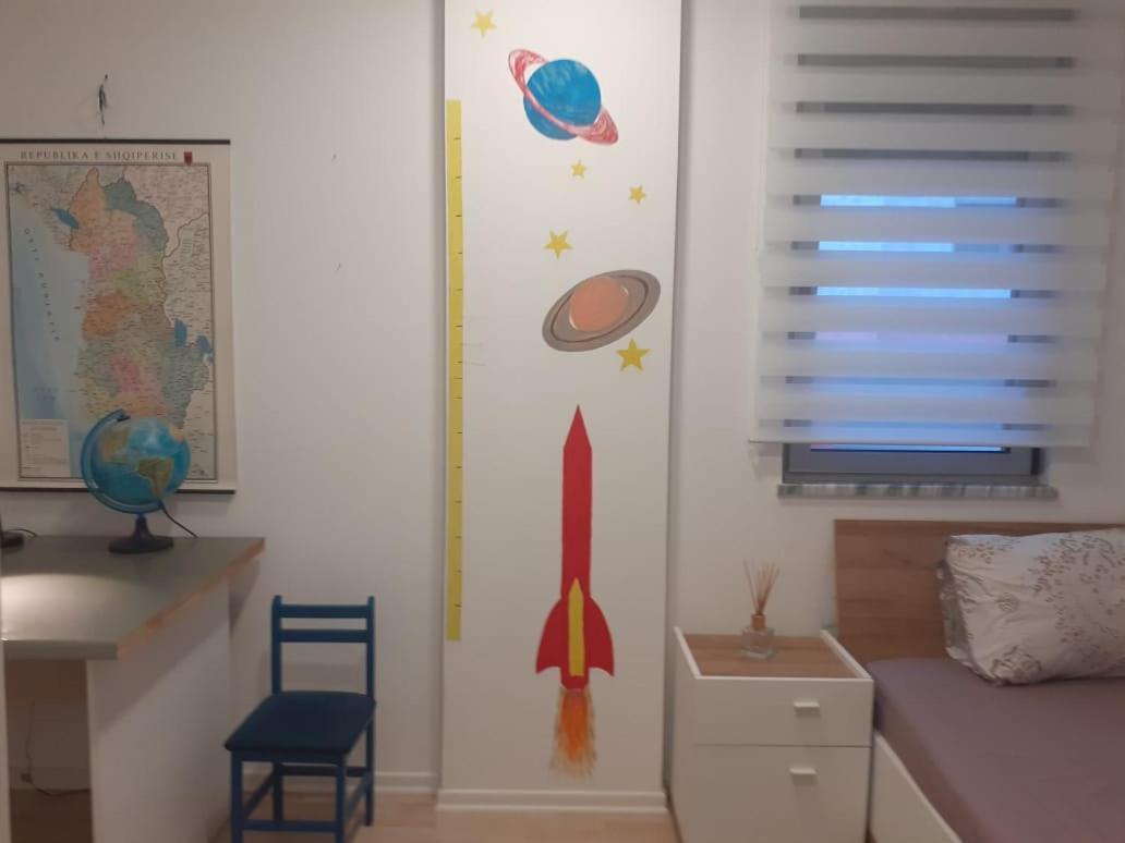 Lake View Apartment 티라나 외부 사진