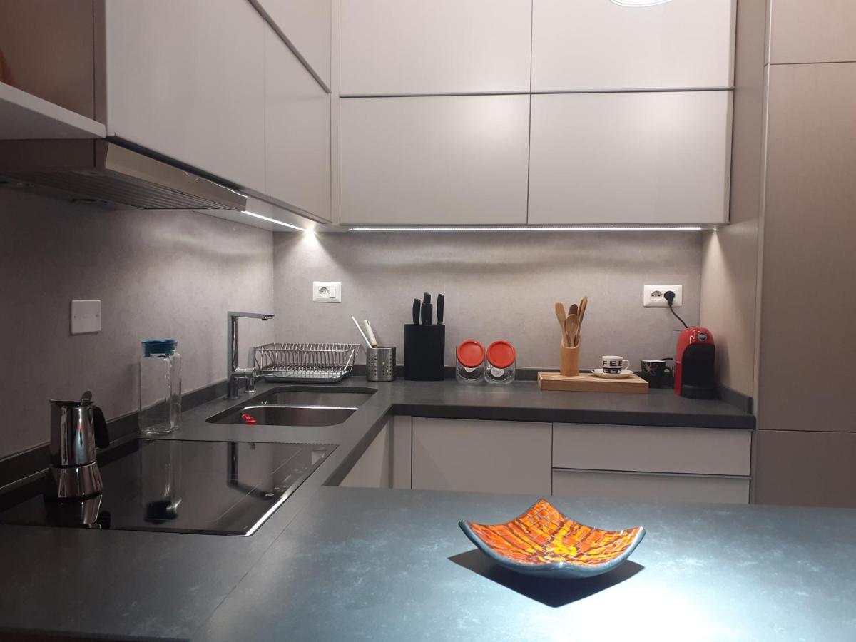 Lake View Apartment 티라나 외부 사진