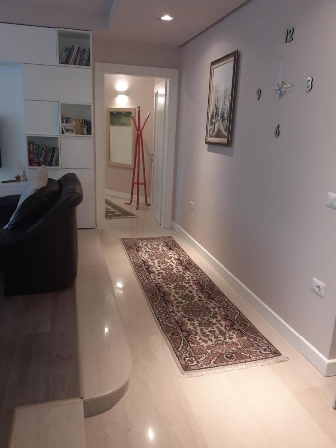 Lake View Apartment 티라나 외부 사진